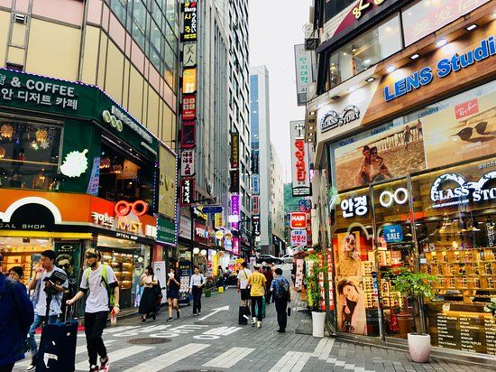 Myeongdong handlegate